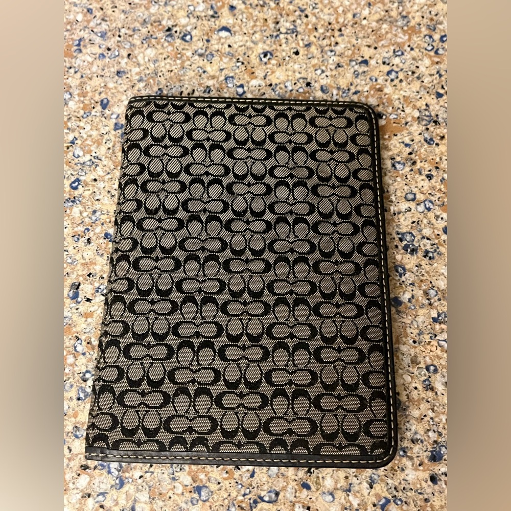 Coach Passport Wallet Signature Logo Jacquard Canvas BLACK